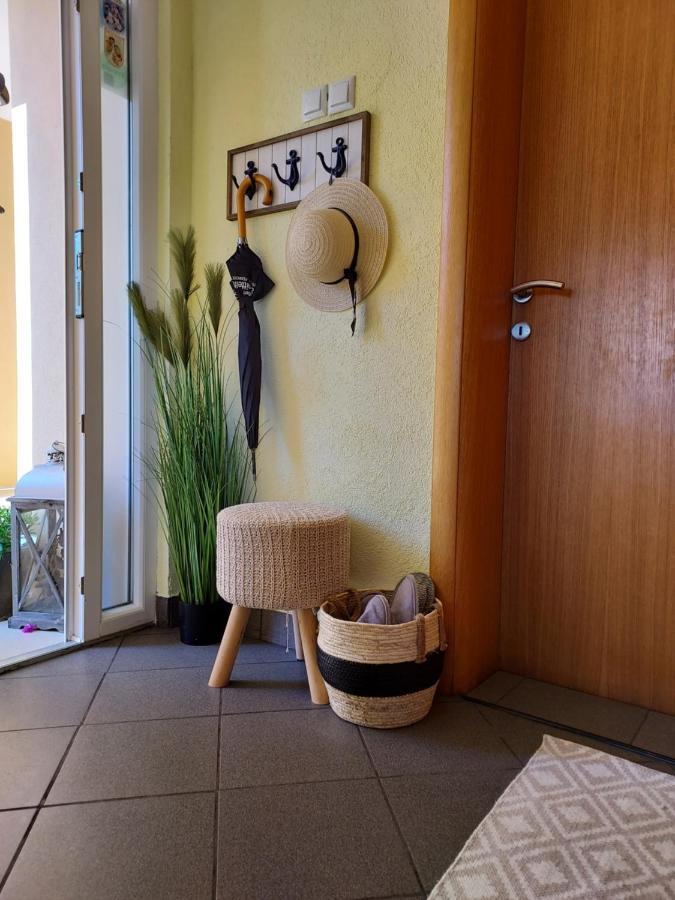 Apartman Ella Peracko Blato Exterior foto