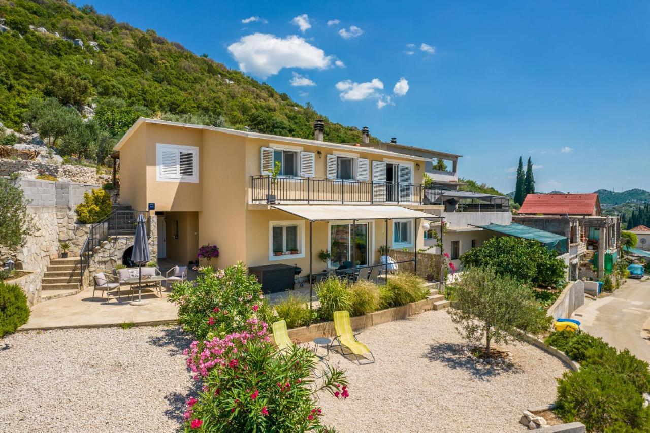 Apartman Ella Peracko Blato Exterior foto