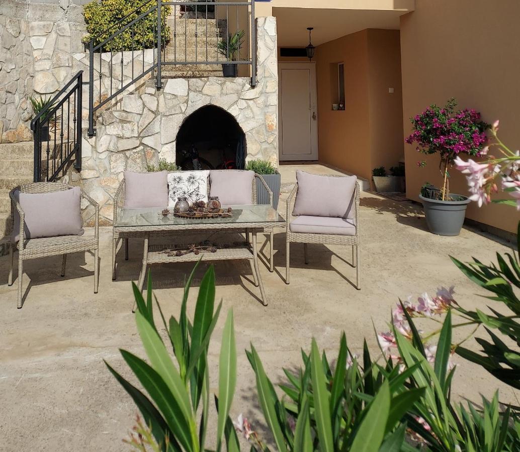 Apartman Ella Peracko Blato Exterior foto